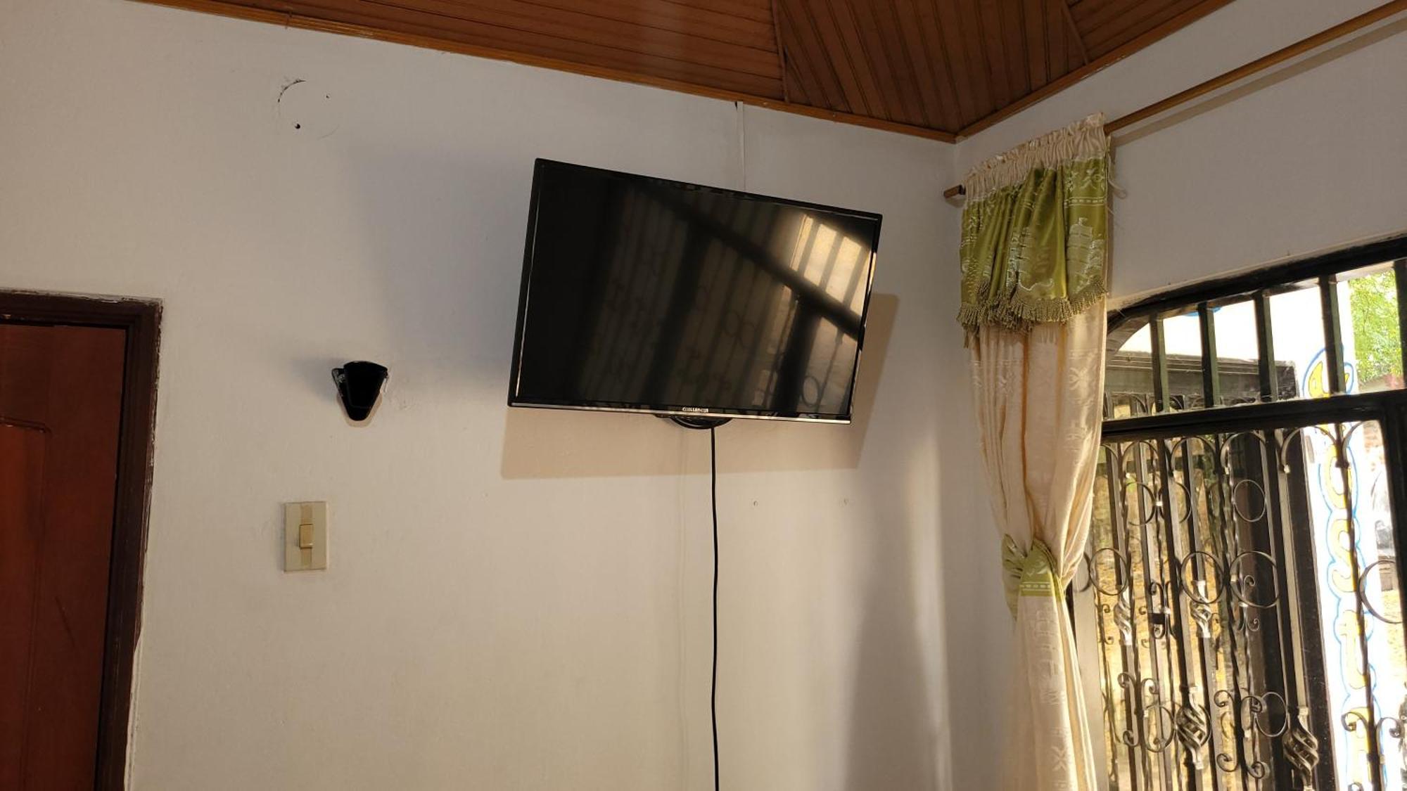 Hostal Villa Del Rio Las Brisas Villavieja Bagian luar foto
